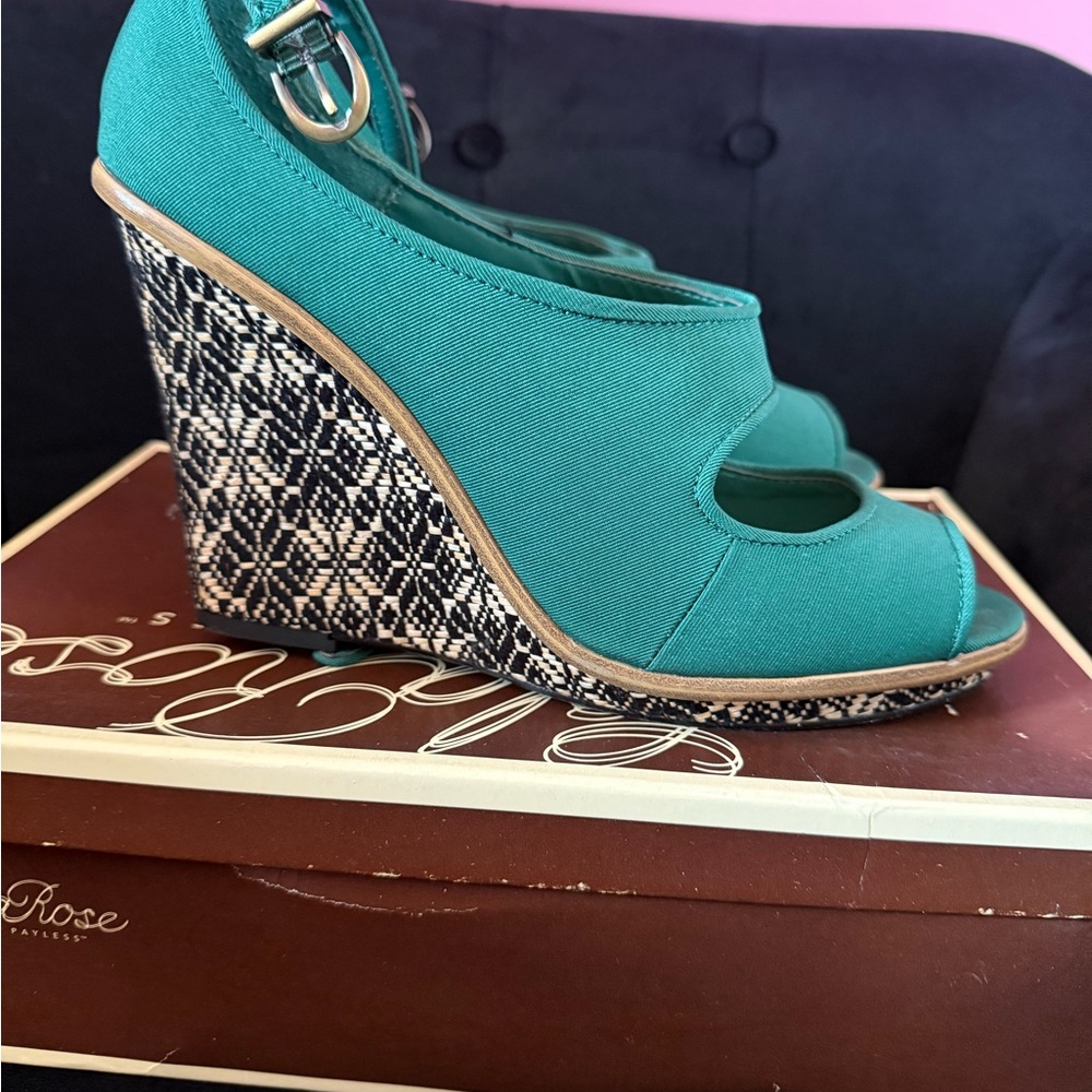 Lela Rose Teal Peep-Toe Wedge Heels
